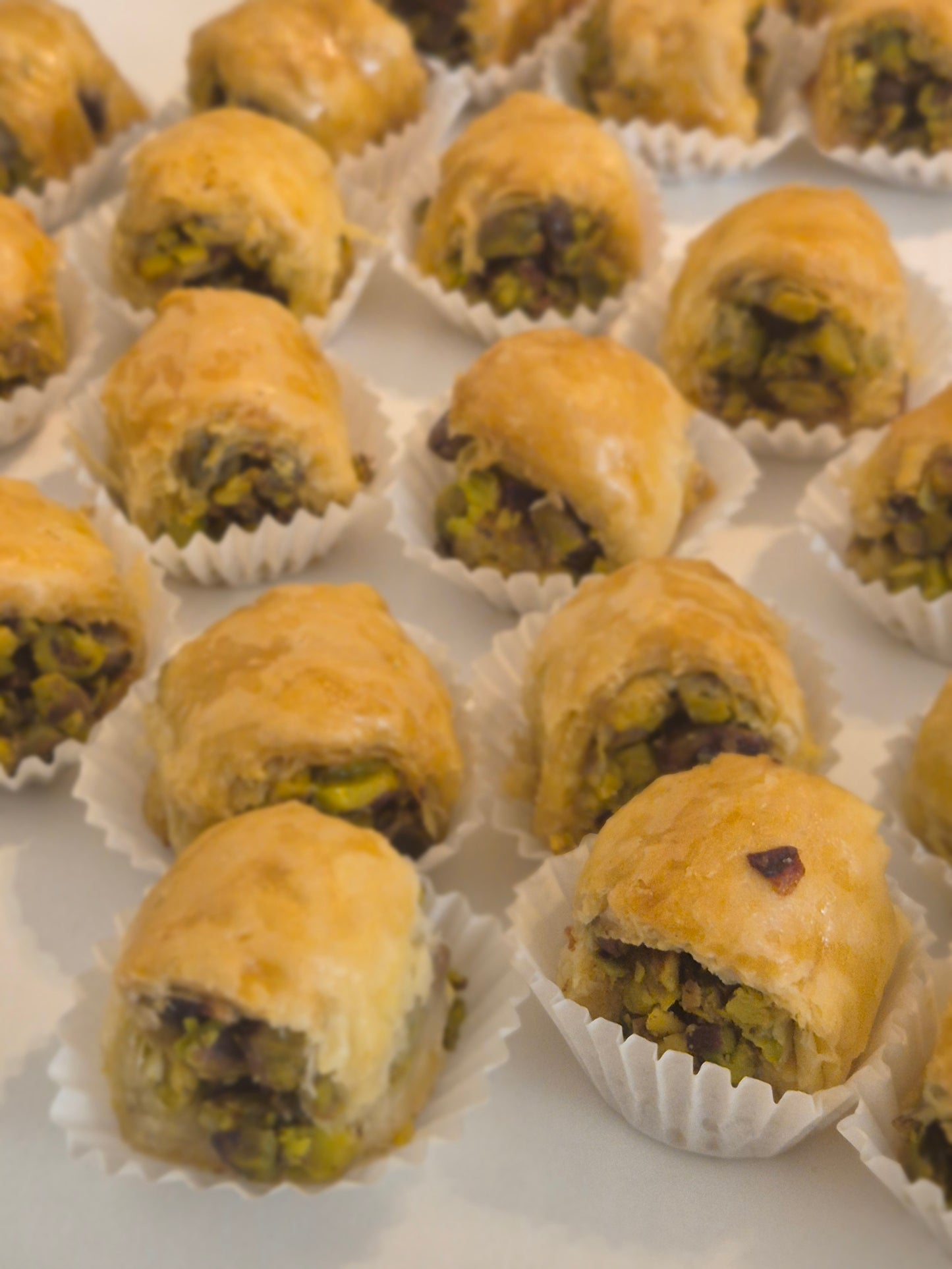 Swisslava Luxe Gift Box 6 pcs